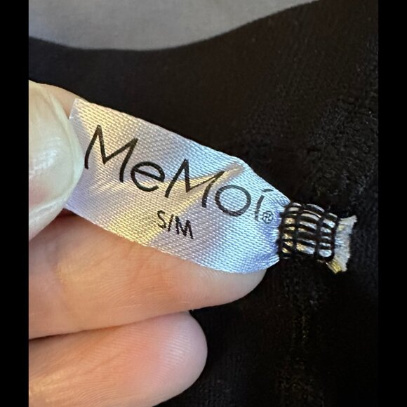 Jeweled Tights - Picture 3 of 3